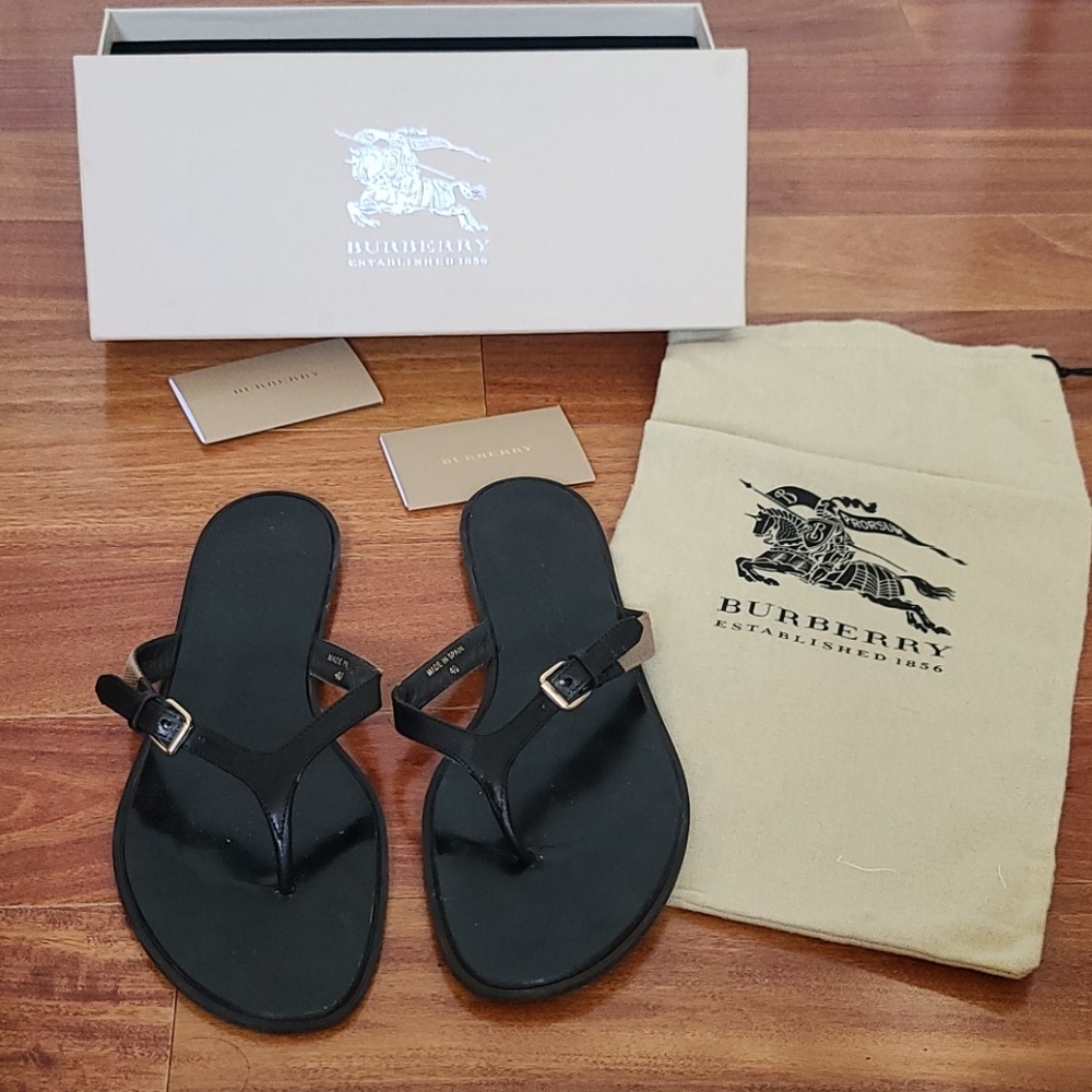 Burberry Icon Clip Housecheck Masieflat Thong 40